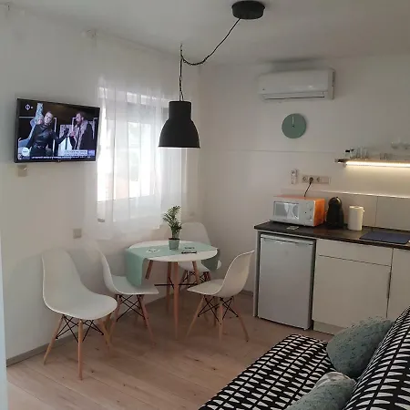 דירה Forest Apartman
